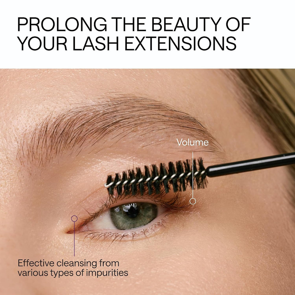 Foaming lash cleanser for eyelash extensions and natural lashes